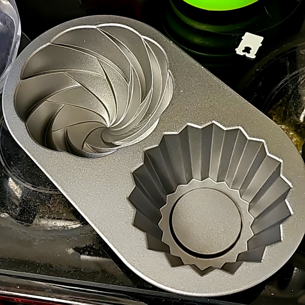Nordic Ware Cupcake Pan